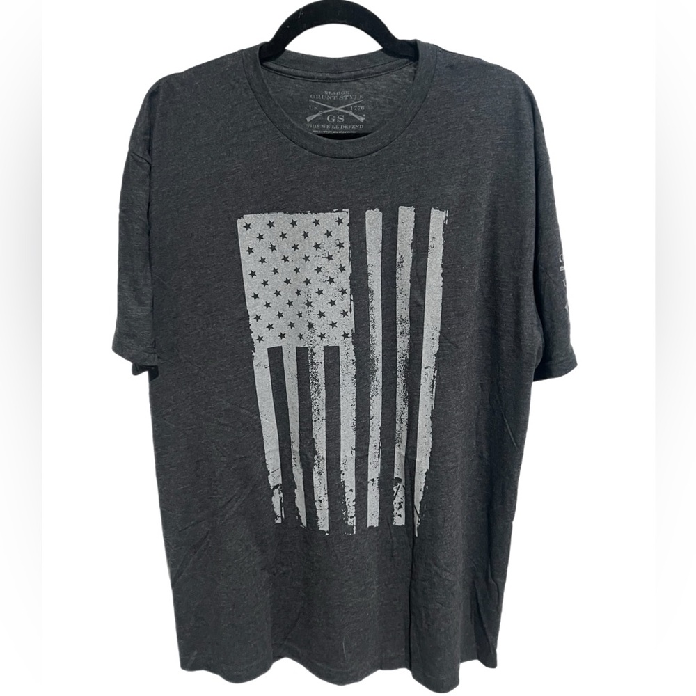 NWOT Grunt style Men’s Tee in Gray